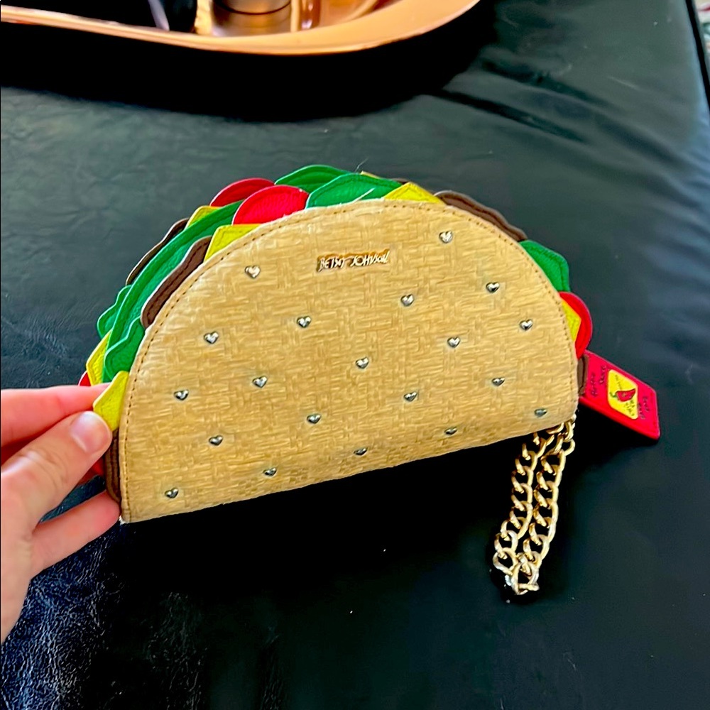 Vintage Betsey Johnson Taco Clutch
